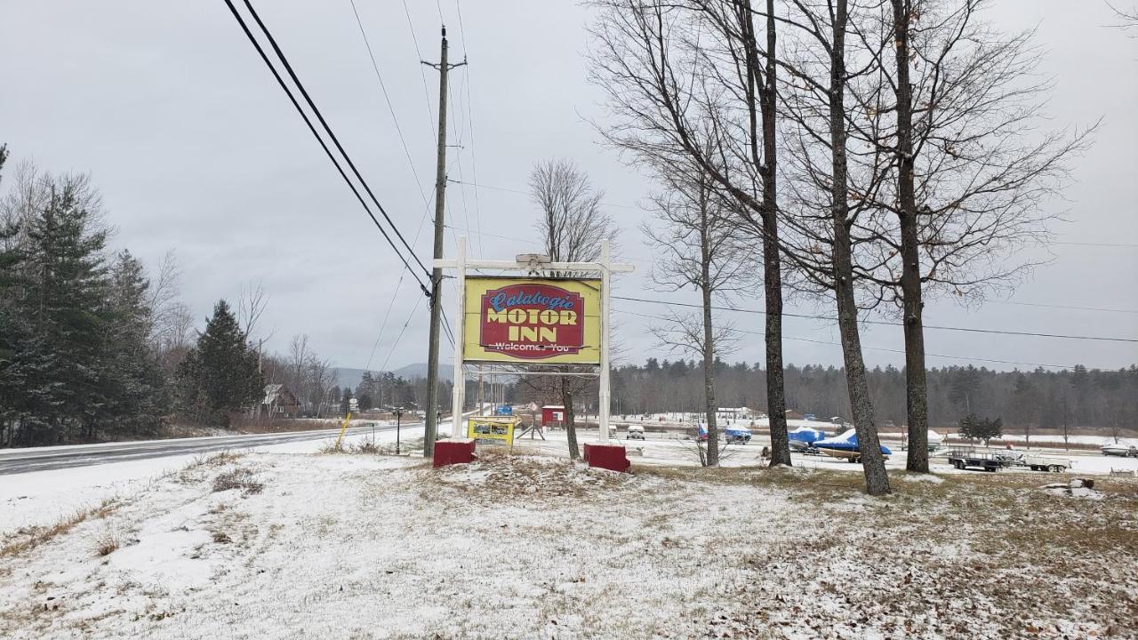 Calabogie Motor Inn Exteriér fotografie