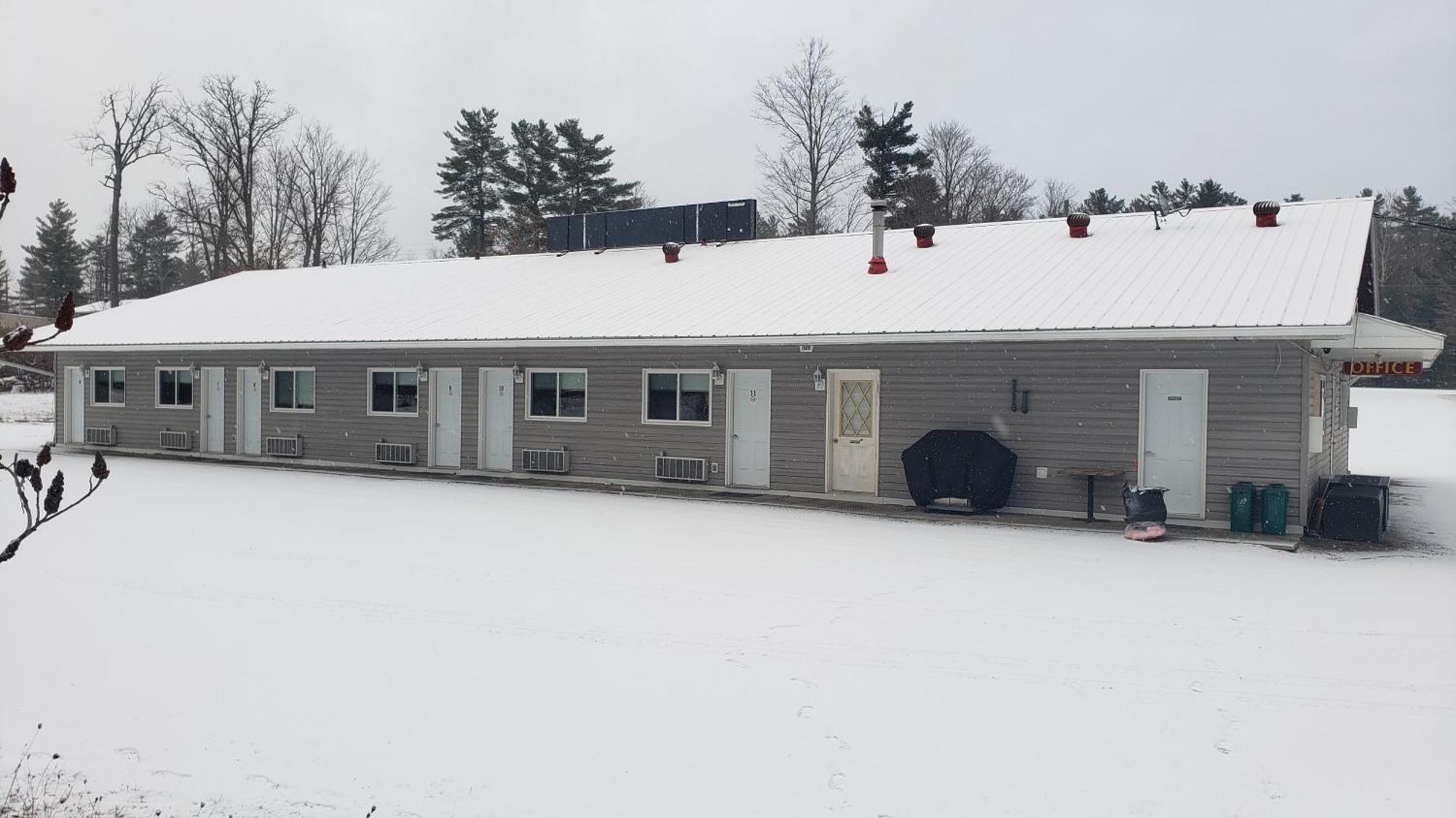 Calabogie Motor Inn Exteriér fotografie