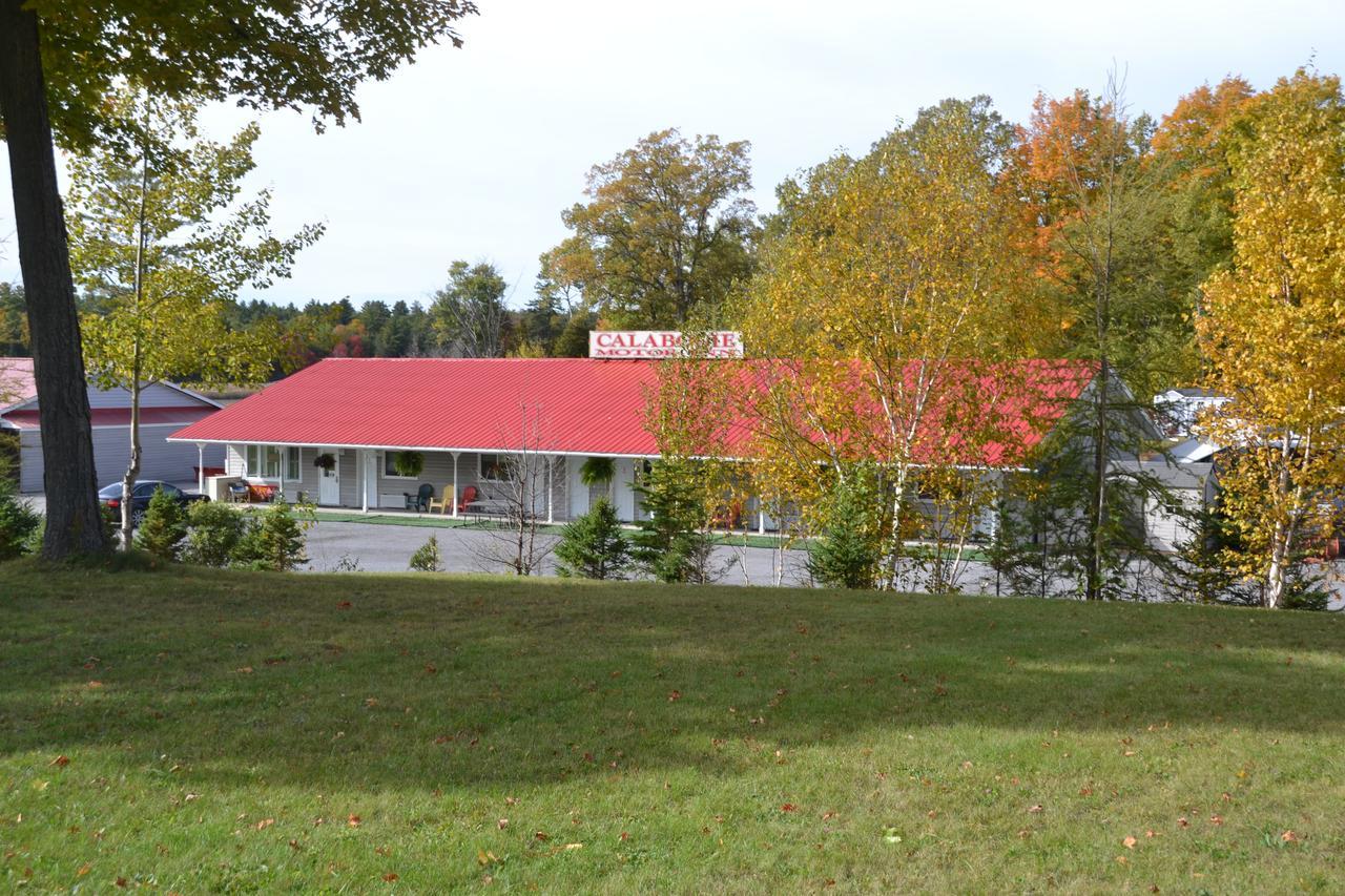 Calabogie Motor Inn Exteriér fotografie